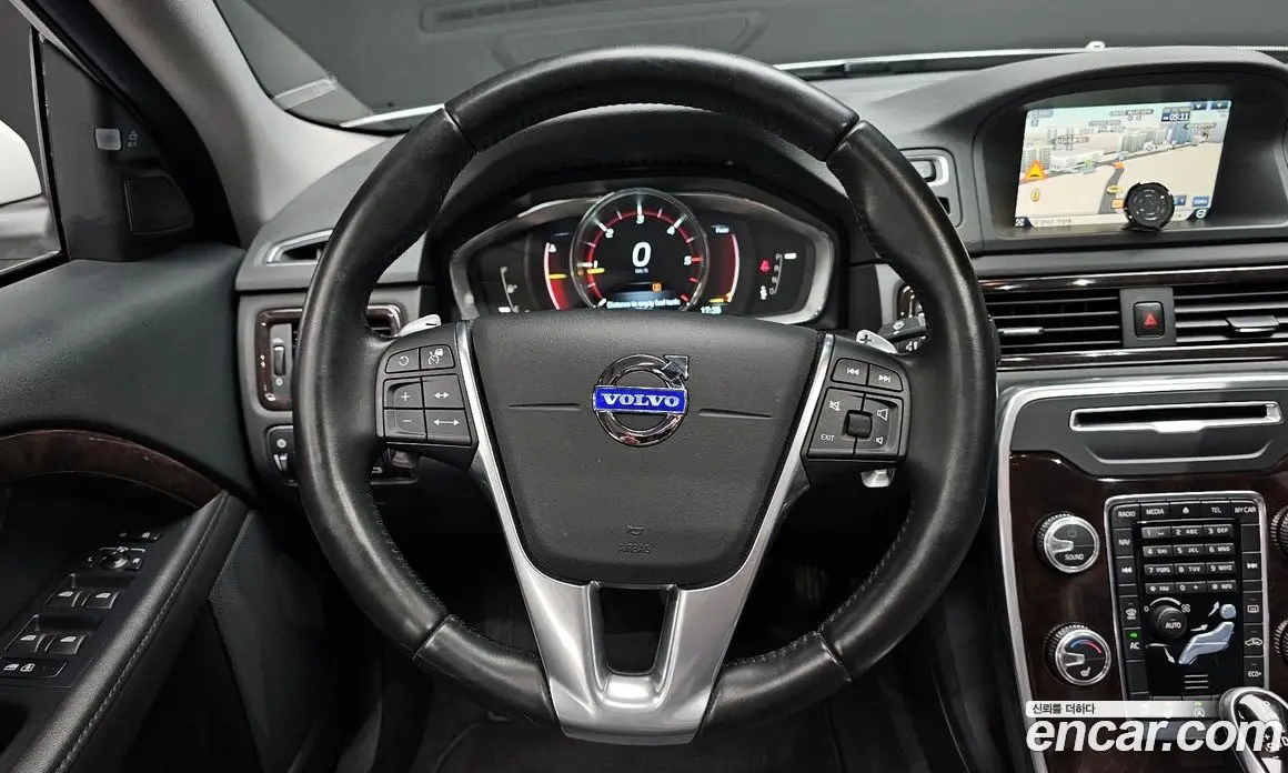 Volvo S80 2015 2.0 автомат (гидро), фото 18 Volvo S80 2015 2.0 автомат (гидро), фото 18