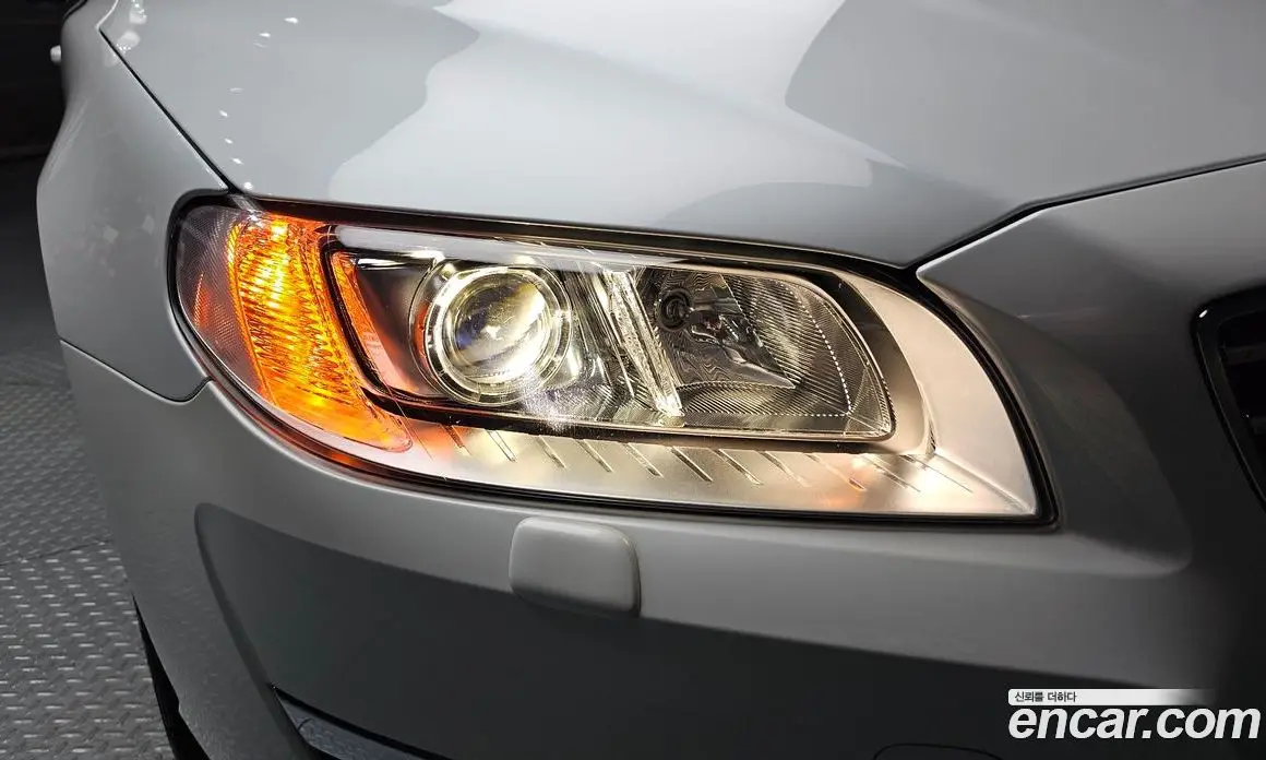 Volvo S80 2015 2.0 автомат (гидро), фото 7 Volvo S80 2015 2.0 автомат (гидро), фото 7