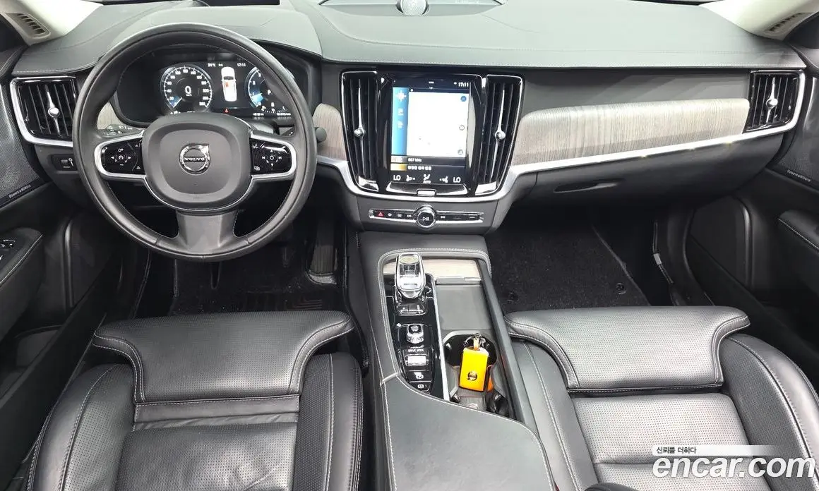 Volvo S90 2021 2.0 автомат (гидро), фото 9 Volvo S90 2021 2.0 автомат (гидро), фото 9