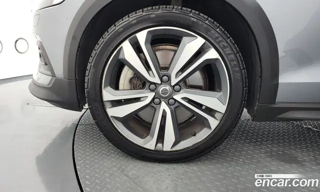 Volvo V60 2021 2.0 автомат (гидро), миниатюра 5 Volvo V60 2021 2.0 автомат (гидро), миниатюра 5