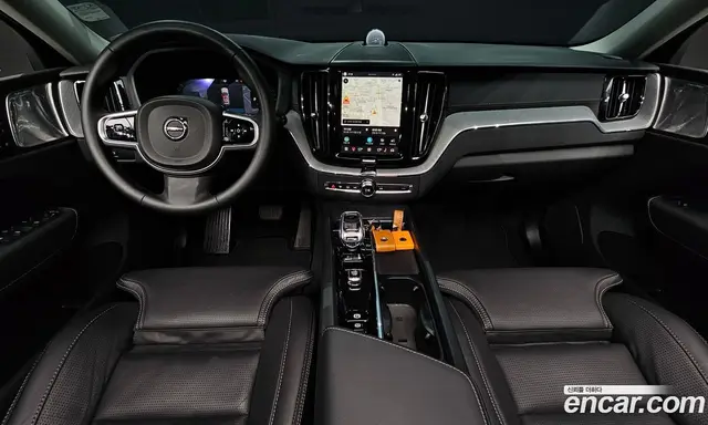 Volvo XC60 2024 2.0 автомат (гидро), миниатюра 10 Volvo XC60 2024 2.0 автомат (гидро), миниатюра 10