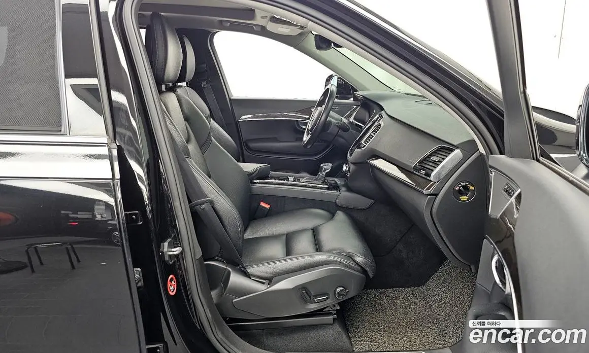 Volvo XC90 2017 2.0 автомат (гидро), фото 11