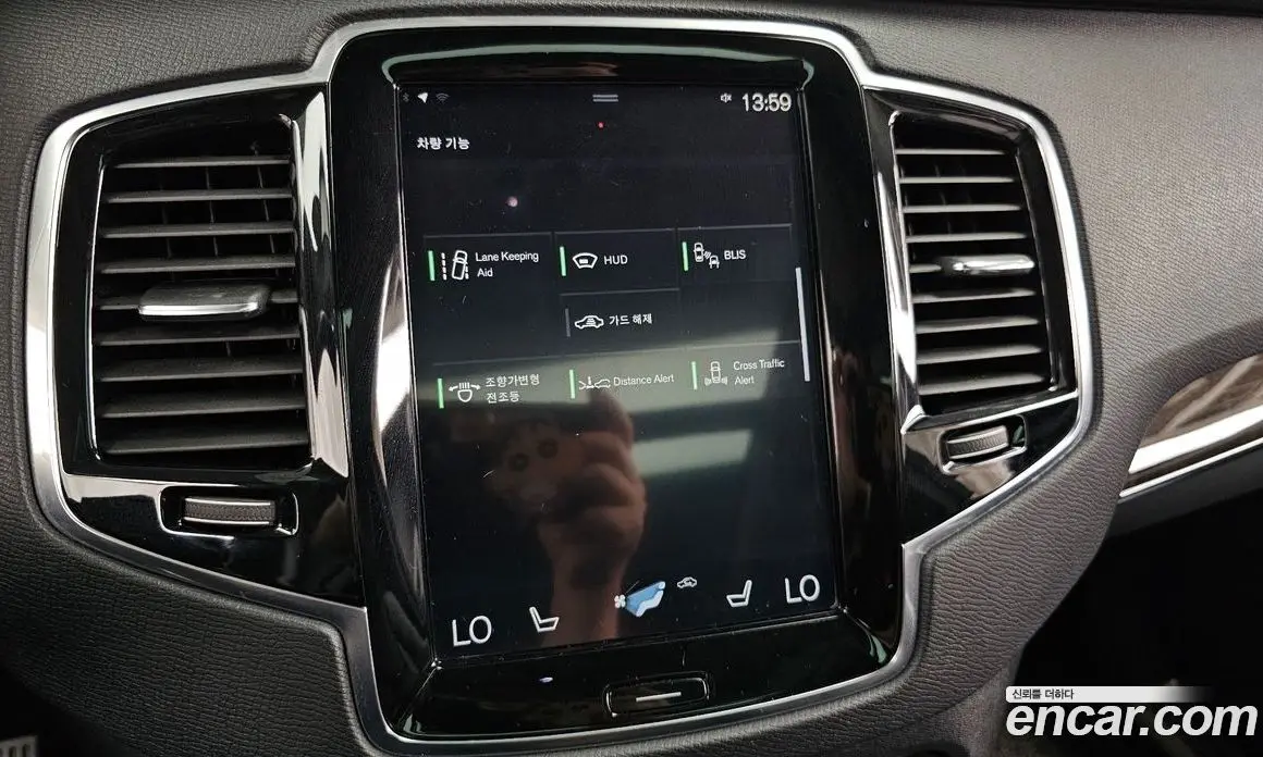 Volvo XC90 2017 2.0 автомат (гидро), фото 16