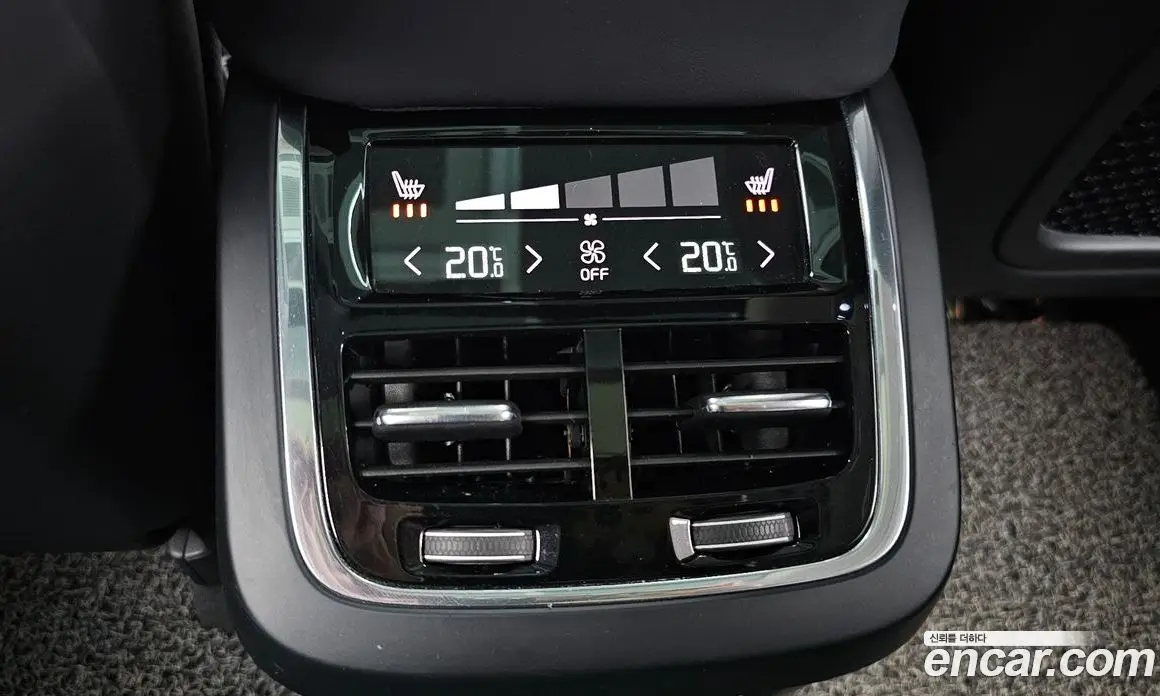 Volvo XC90 2017 2.0 автомат (гидро), фото 18
