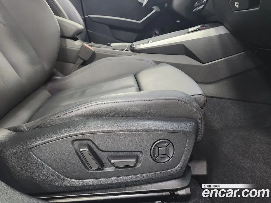 Audi A3 2023 2.0 автомат (гидро), фото 17
