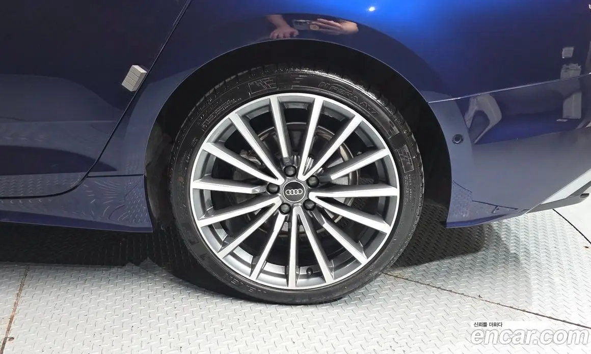 Audi A5 2023 2.0 автомат (гидро), фото 6 Audi A5 2023 2.0 автомат (гидро), фото 6