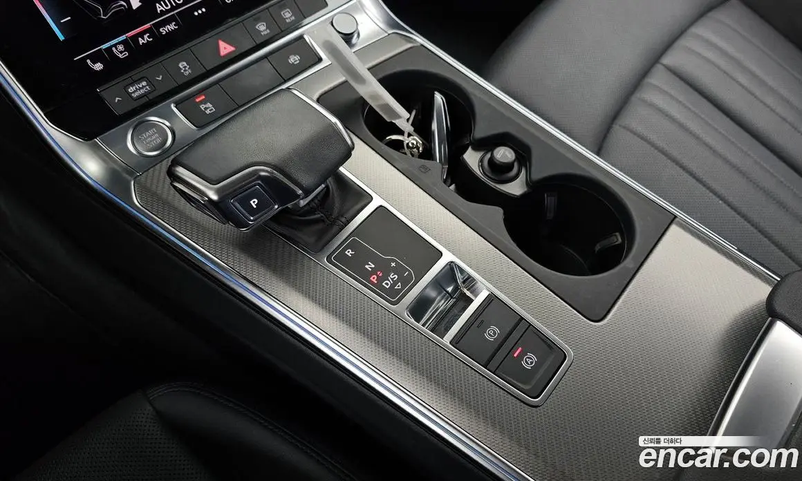Audi A6 2020 2.0 автомат (гидро), фото 12