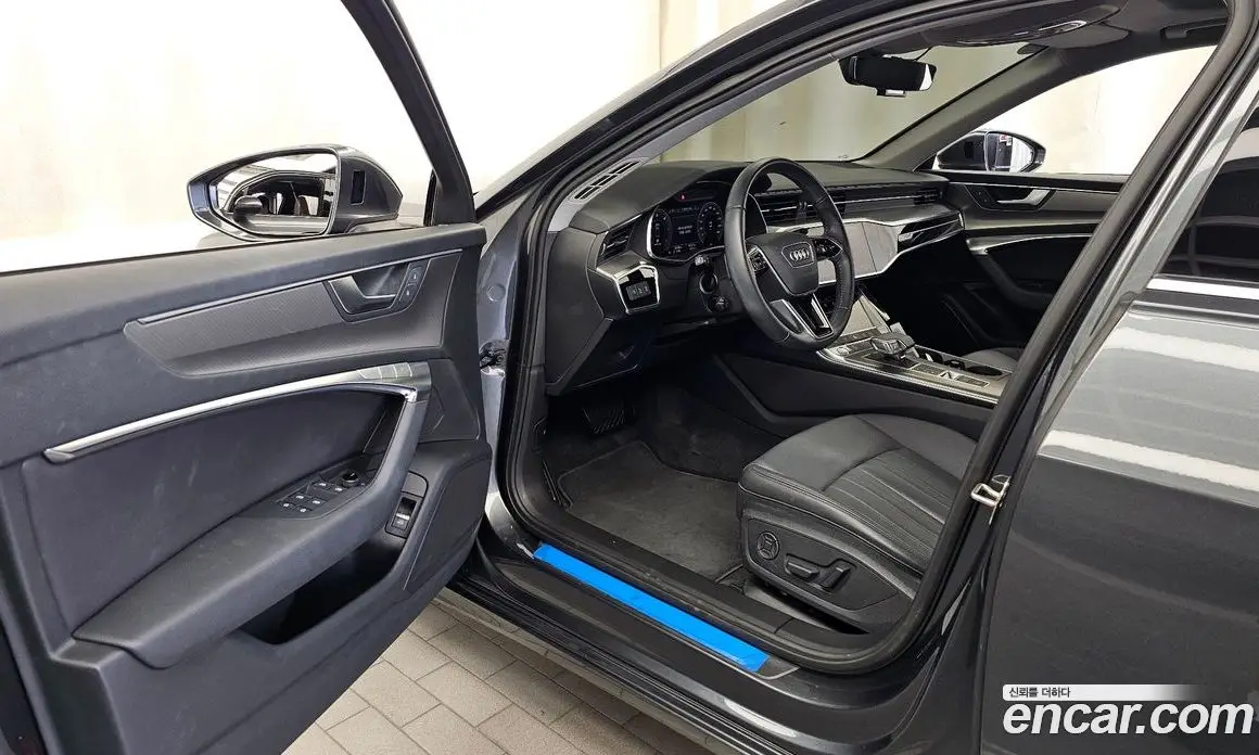 Audi A6 2020 2.0 автомат (гидро), фото 13