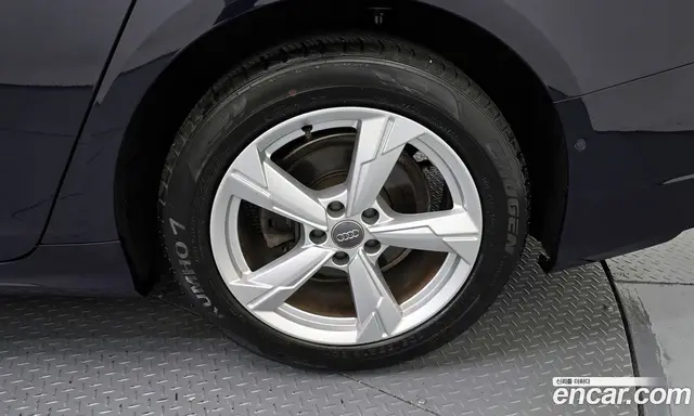 Audi A6 2021 2.0 автомат (гидро), миниатюра 7 Audi A6 2021 2.0 автомат (гидро), миниатюра 7