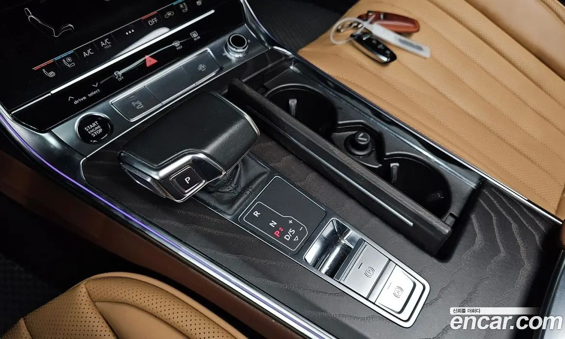 Audi A6 2021 2.0 автомат (гидро), фото 11