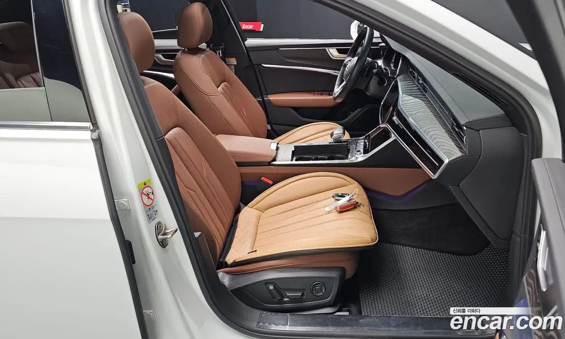 Audi A6 2021 2.0 автомат (гидро), фото 15
