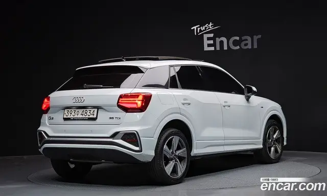 Audi Q2 2023 2.0 автомат (гидро), миниатюра 2 Audi Q2 2023 2.0 автомат (гидро), миниатюра 2