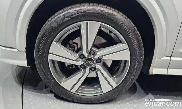 Audi Q2 2023 2.0 автомат (гидро), миниатюра 5 Audi Q2 2023 2.0 автомат (гидро), миниатюра 5