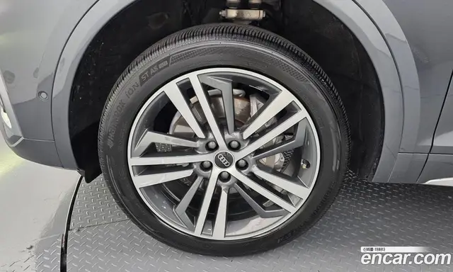 Audi Q5 2021 2.0 автомат (гидро), миниатюра 5