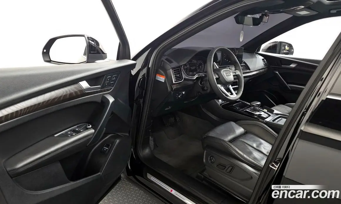 Audi Q5 2023 2.0 автомат (гидро), фото 13