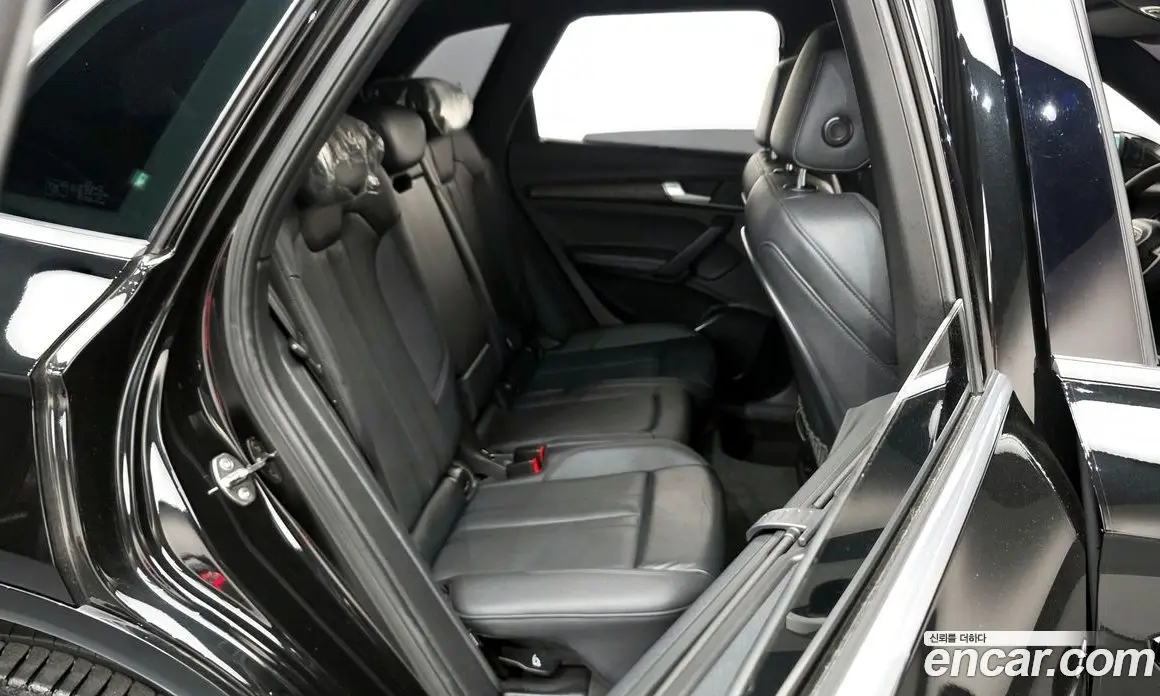 Audi Q5 2023 2.0 автомат (гидро), фото 17