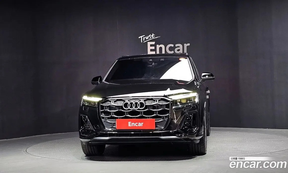 Audi Q7 2024 3.0 автомат (гидро), фото 3 Audi Q7 2024 3.0 автомат (гидро), фото 3