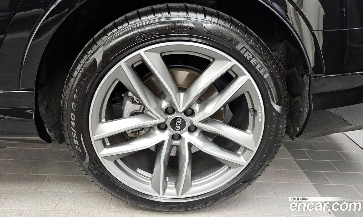 Audi Q7 2024 3.0 автомат (гидро), фото 7 Audi Q7 2024 3.0 автомат (гидро), фото 7