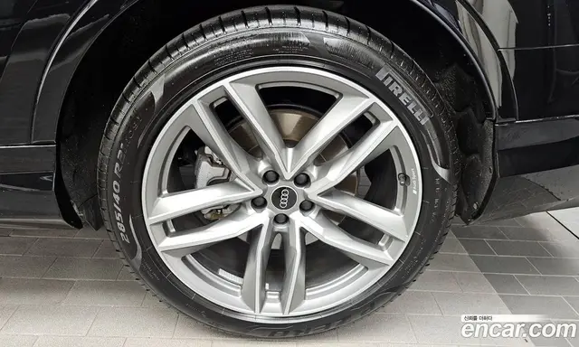 Audi Q7 2024 3.0 автомат (гидро), миниатюра 7 Audi Q7 2024 3.0 автомат (гидро), миниатюра 7