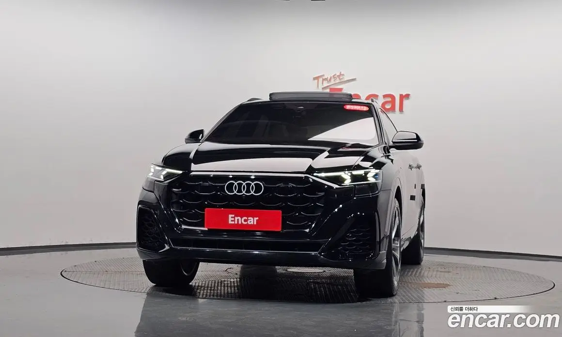 Audi Q8 2025 3.0 автомат (гидро), фото 2 Audi Q8 2025 3.0 автомат (гидро), фото 2