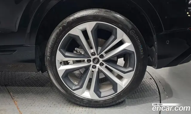Audi Q8 2025 3.0 автомат (гидро), миниатюра 6 Audi Q8 2025 3.0 автомат (гидро), миниатюра 6
