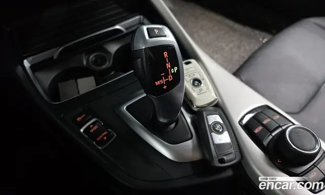 BMW 1 серия 2017 2.0 автомат (гидро), миниатюра 12