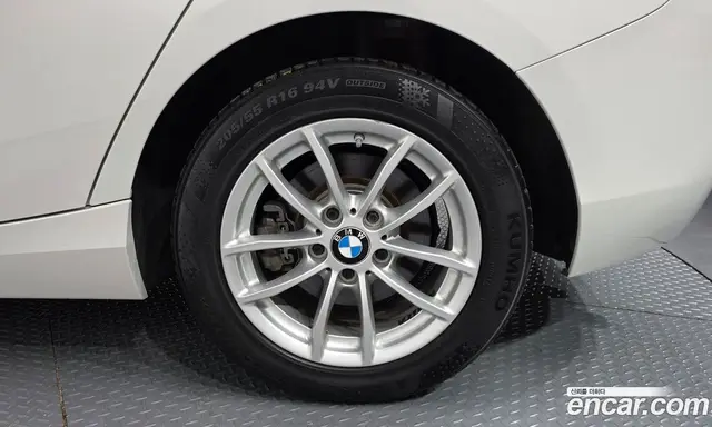 BMW 1 серия 2017 2.0 автомат (гидро), миниатюра 7