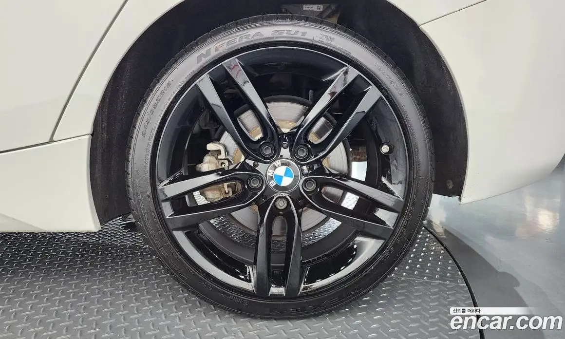 BMW 1 серия 2018 2.0 автомат (гидро), фото 6 BMW 1 серия 2018 2.0 автомат (гидро), фото 6