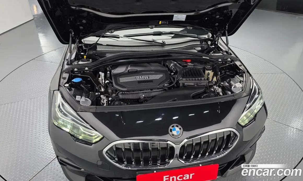 BMW 2 серия 2024 2.0 автомат (гидро), фото 6