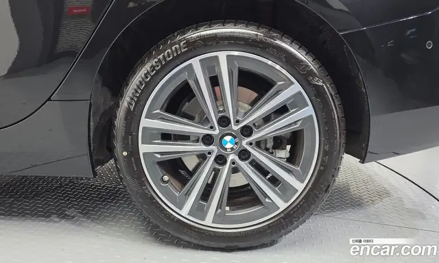 BMW 2 серия 2024 2.0 автомат (гидро), миниатюра 7