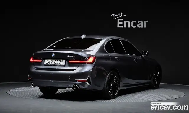 BMW 3 серия, 2019, 97 371 км