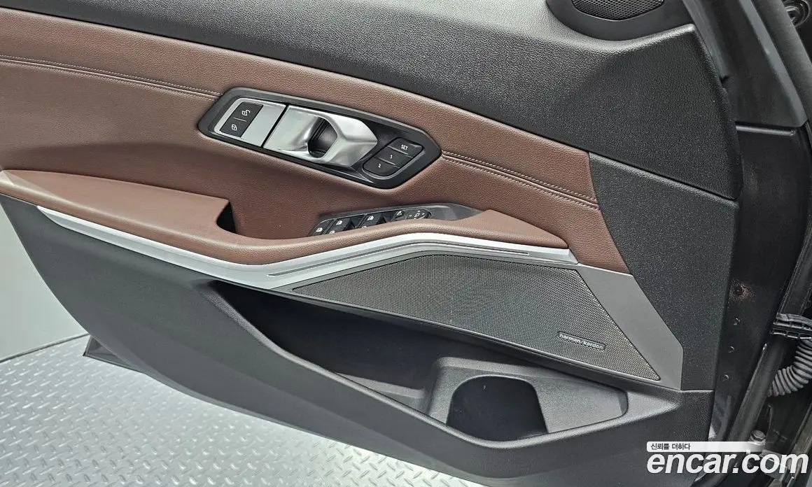BMW 3 серия 2019 2.0 автомат (гидро), фото 13