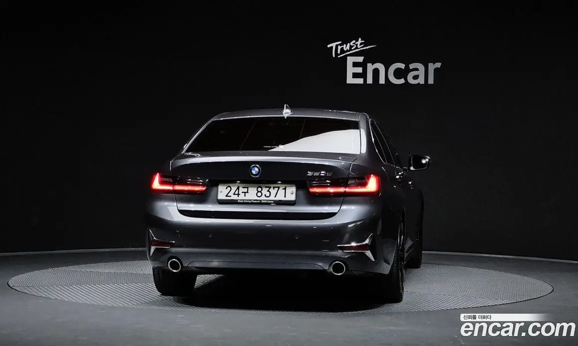 BMW 3 серия 2019 2.0 автомат (гидро), фото 3