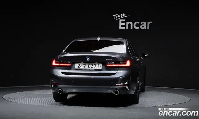 BMW 3 серия 2019 2.0 автомат (гидро), миниатюра 3