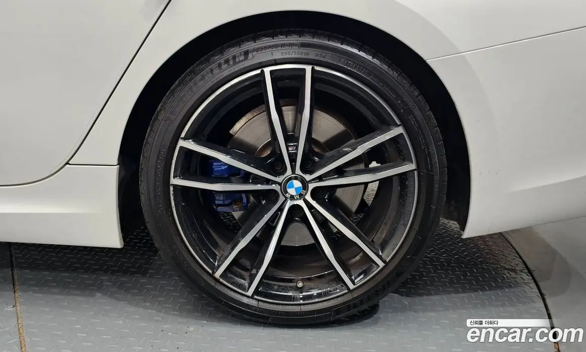 BMW 3 серия 2022 2.0 автомат (гидро), фото 7