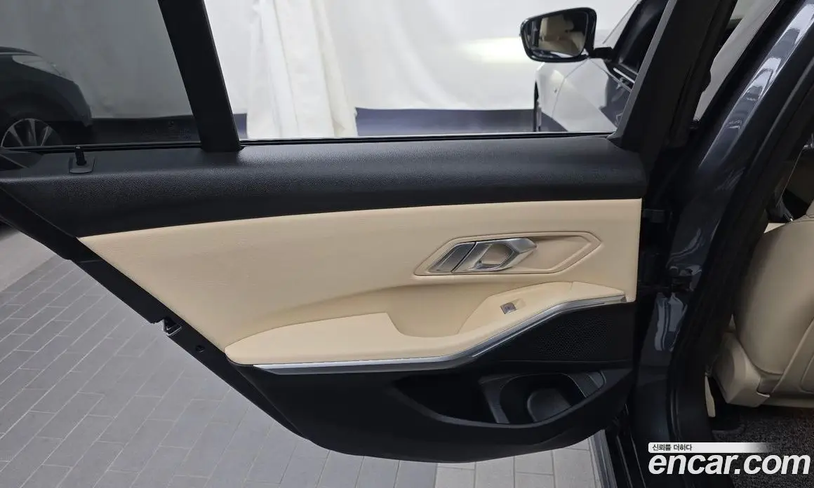 BMW 3 серия 2022 2.0 автомат (гидро), фото 15