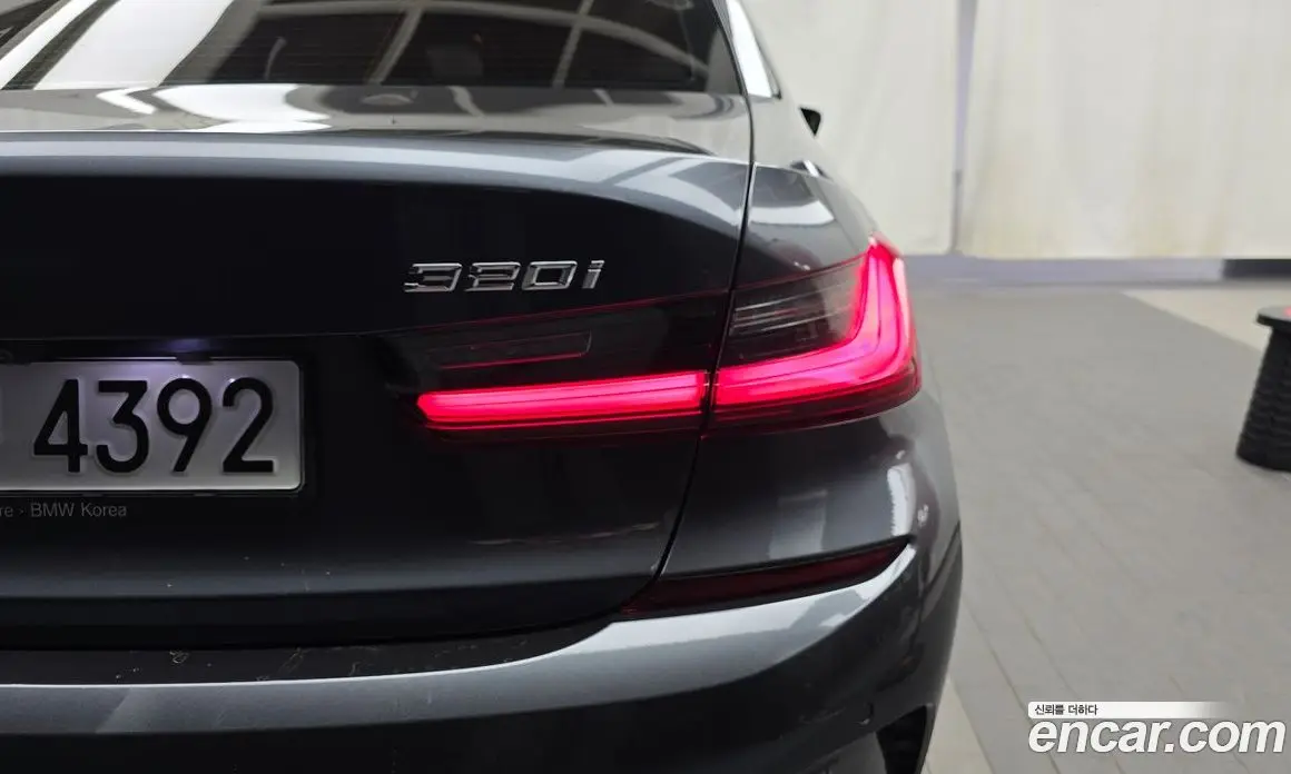 BMW 3 серия 2022 2.0 автомат (гидро), фото 9