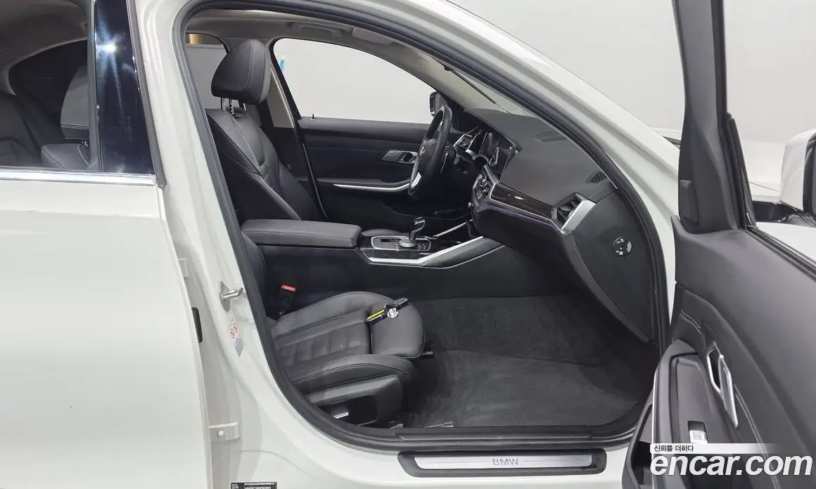 BMW 3 серия 2022 2.0 автомат (гидро), фото 16