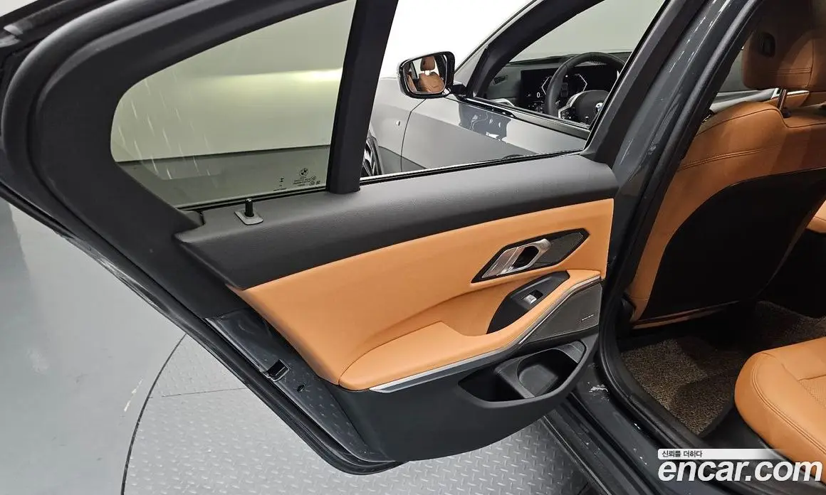 BMW 3 серия 2025 2.0 автомат (гидро), фото 14