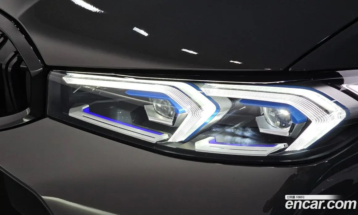 BMW 3 серия 2025 2.0 автомат (гидро), фото 7