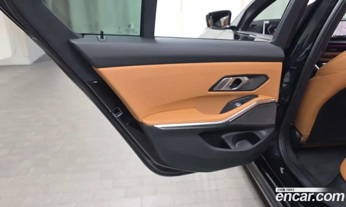 BMW 3 серия 2025 2.0 автомат (гидро), фото 15