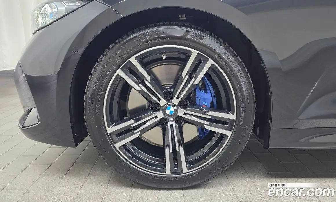 BMW 3 серия 2025 2.0 автомат (гидро), фото 5