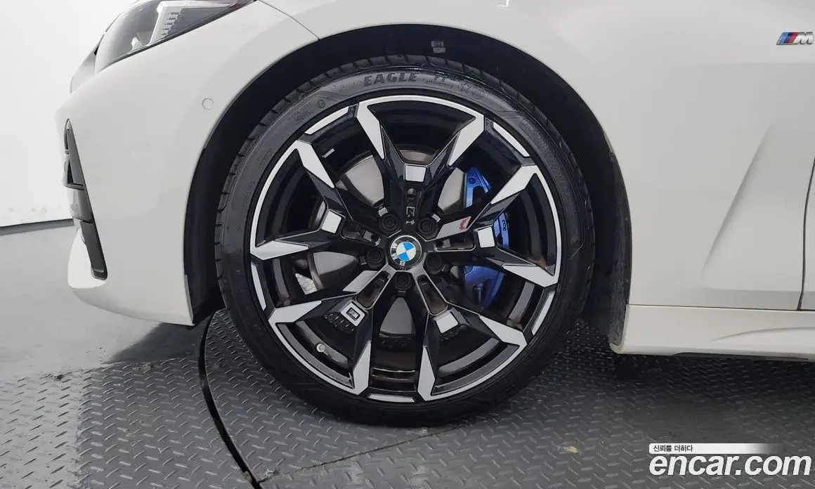 BMW 4 серия 2024 2.0 автомат (гидро), фото 5