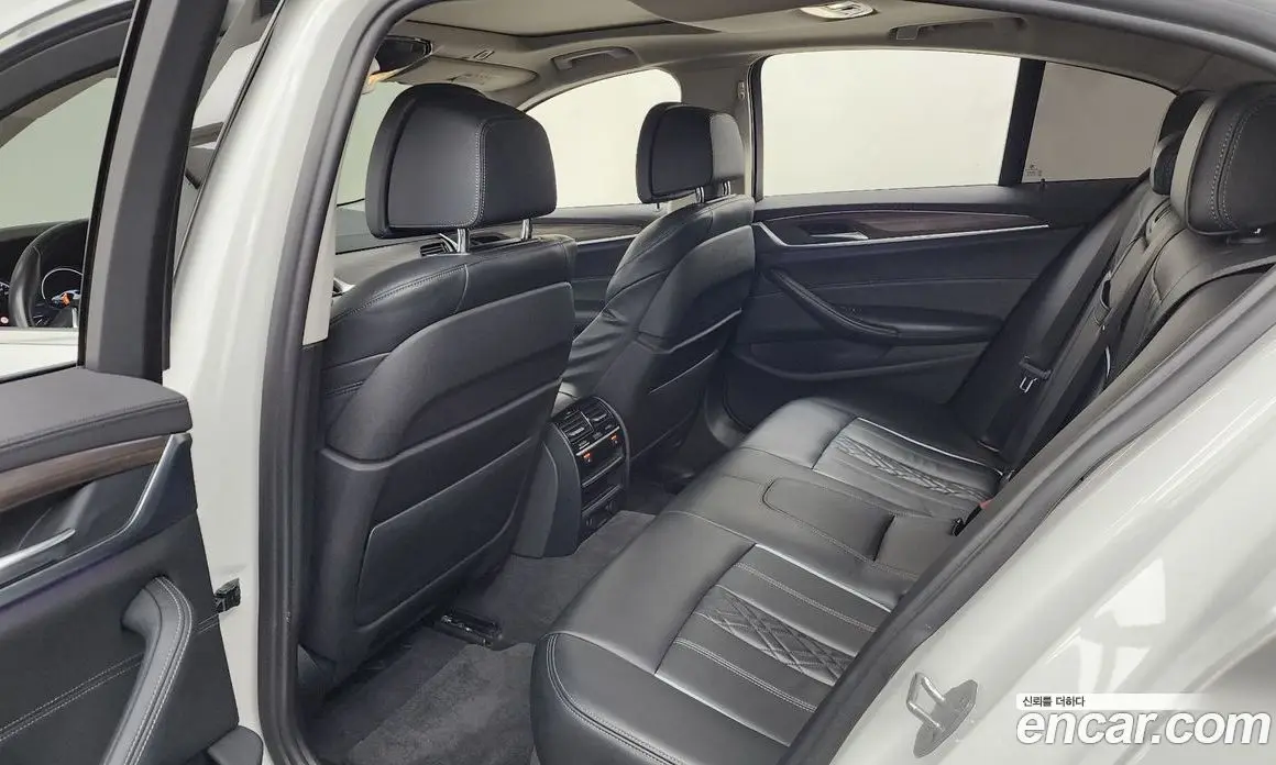 BMW 5 серия 2018 2.0 автомат (гидро), фото 16 BMW 5 серия 2018 2.0 автомат (гидро), фото 16