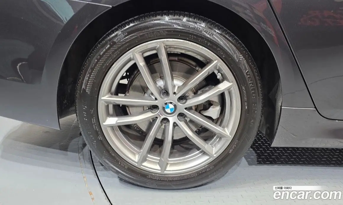 BMW 5 серия 2019 2.0 автомат (гидро), фото 7