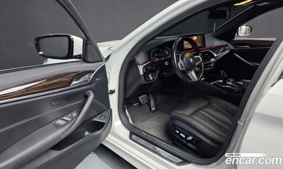 BMW 5 серия 2022 2.0 автомат (гидро), фото 13