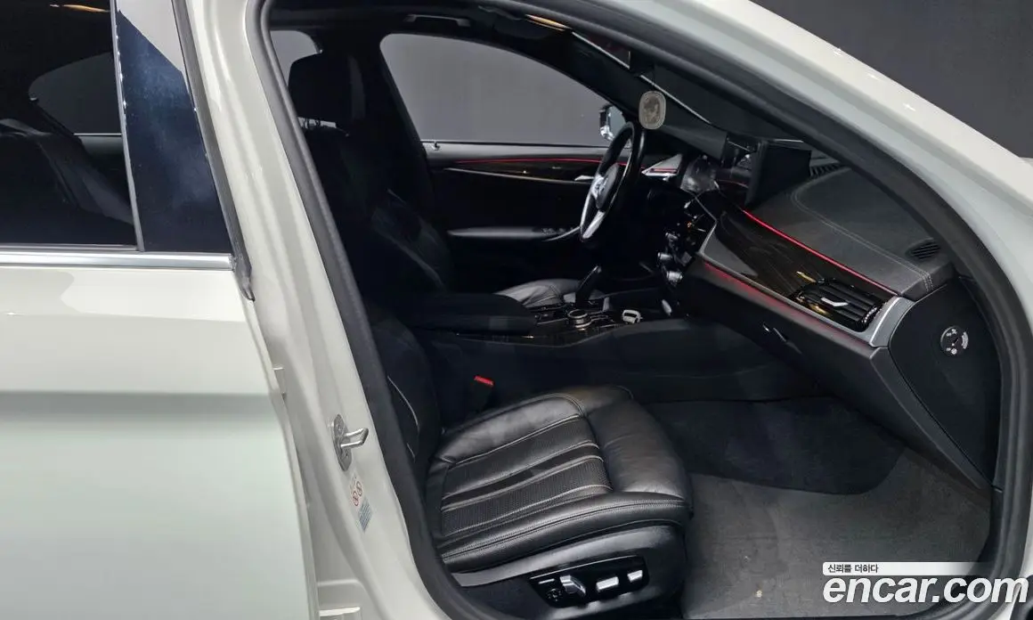 BMW 5 серия 2022 2.0 автомат (гидро), фото 17