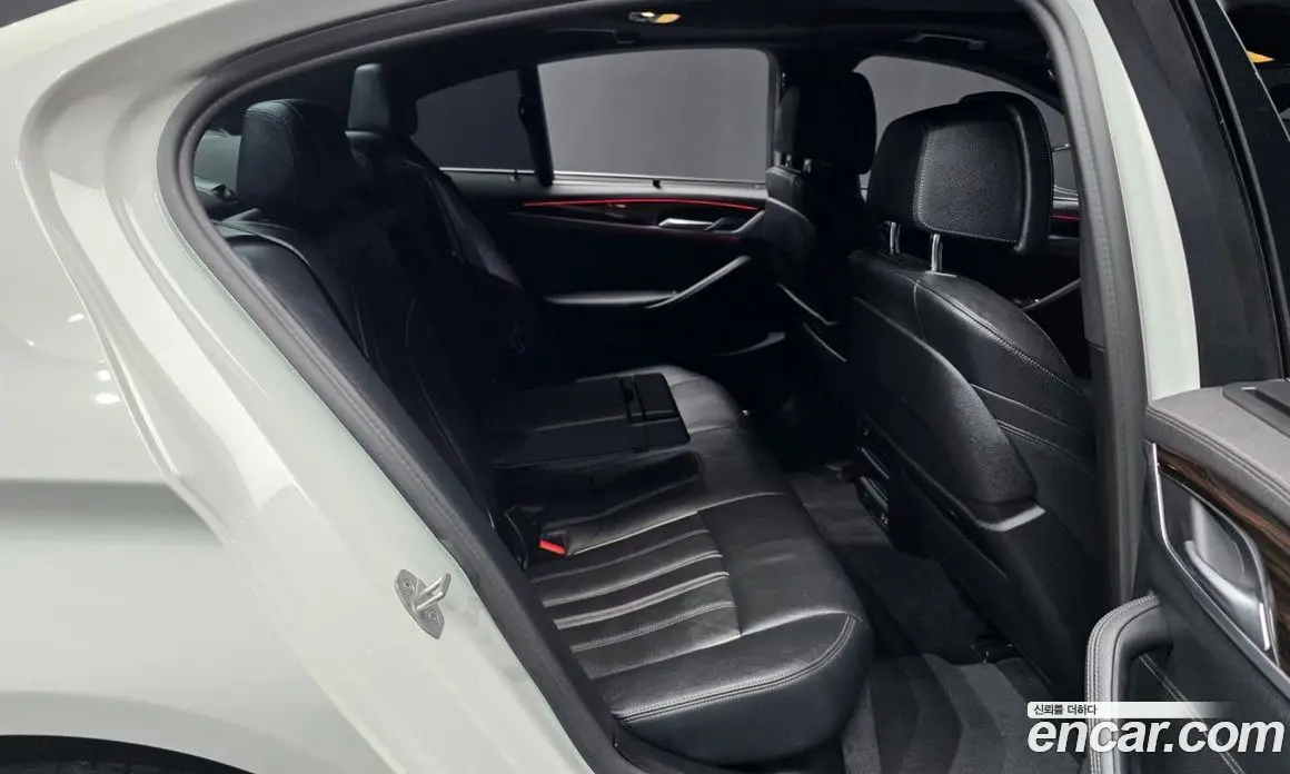 BMW 5 серия 2022 2.0 автомат (гидро), фото 18