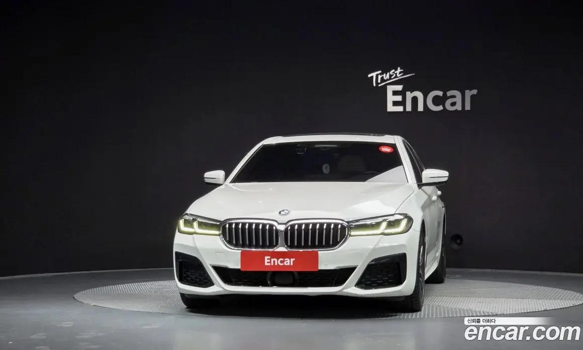 BMW 5 серия 2022 2.0 автомат (гидро), фото 3