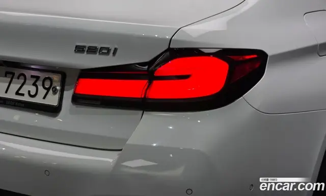 BMW 5 серия 2022 2.0 автомат (гидро), миниатюра 9